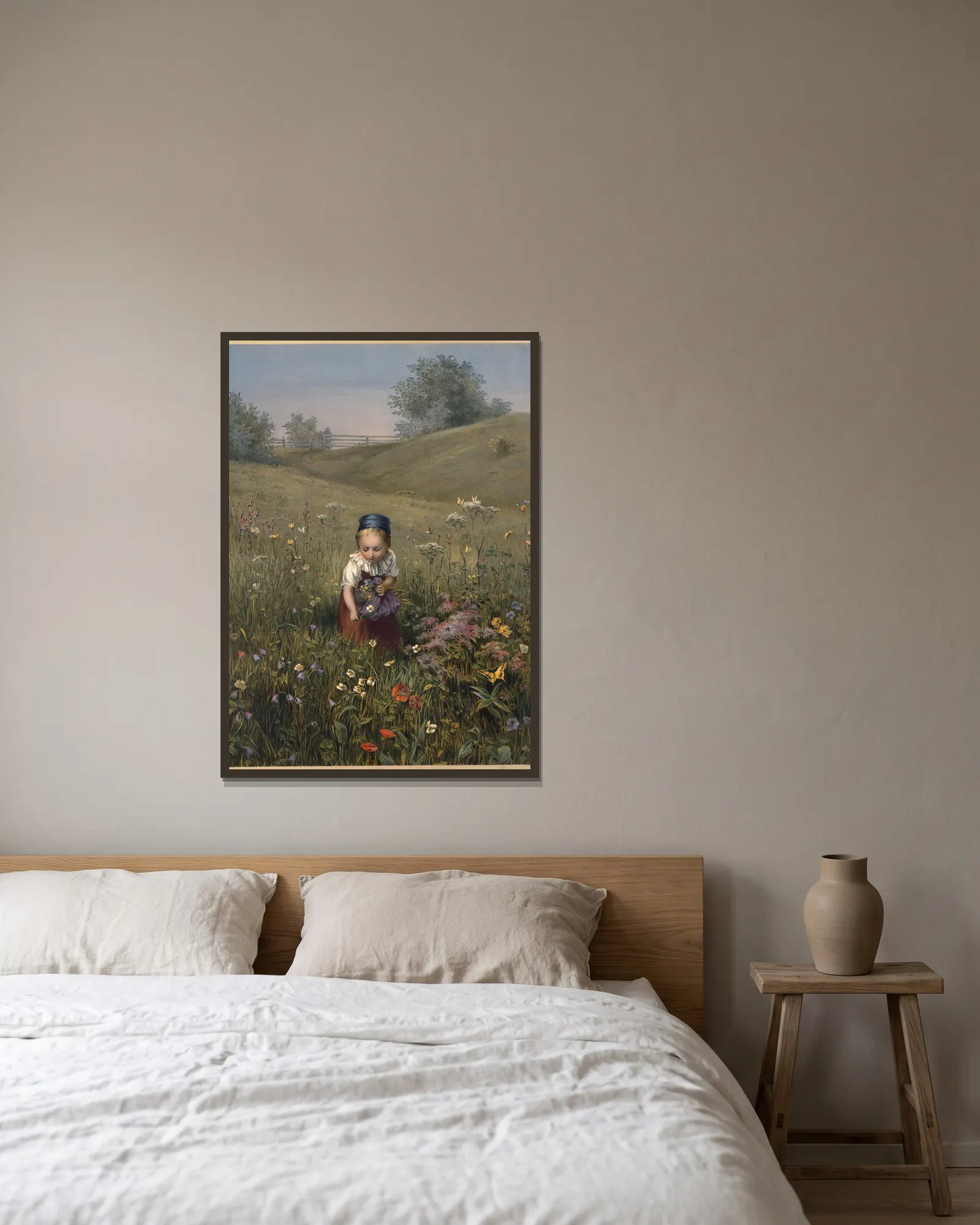 Spring Flowers av Ludwig Knaus inramad på en vägg