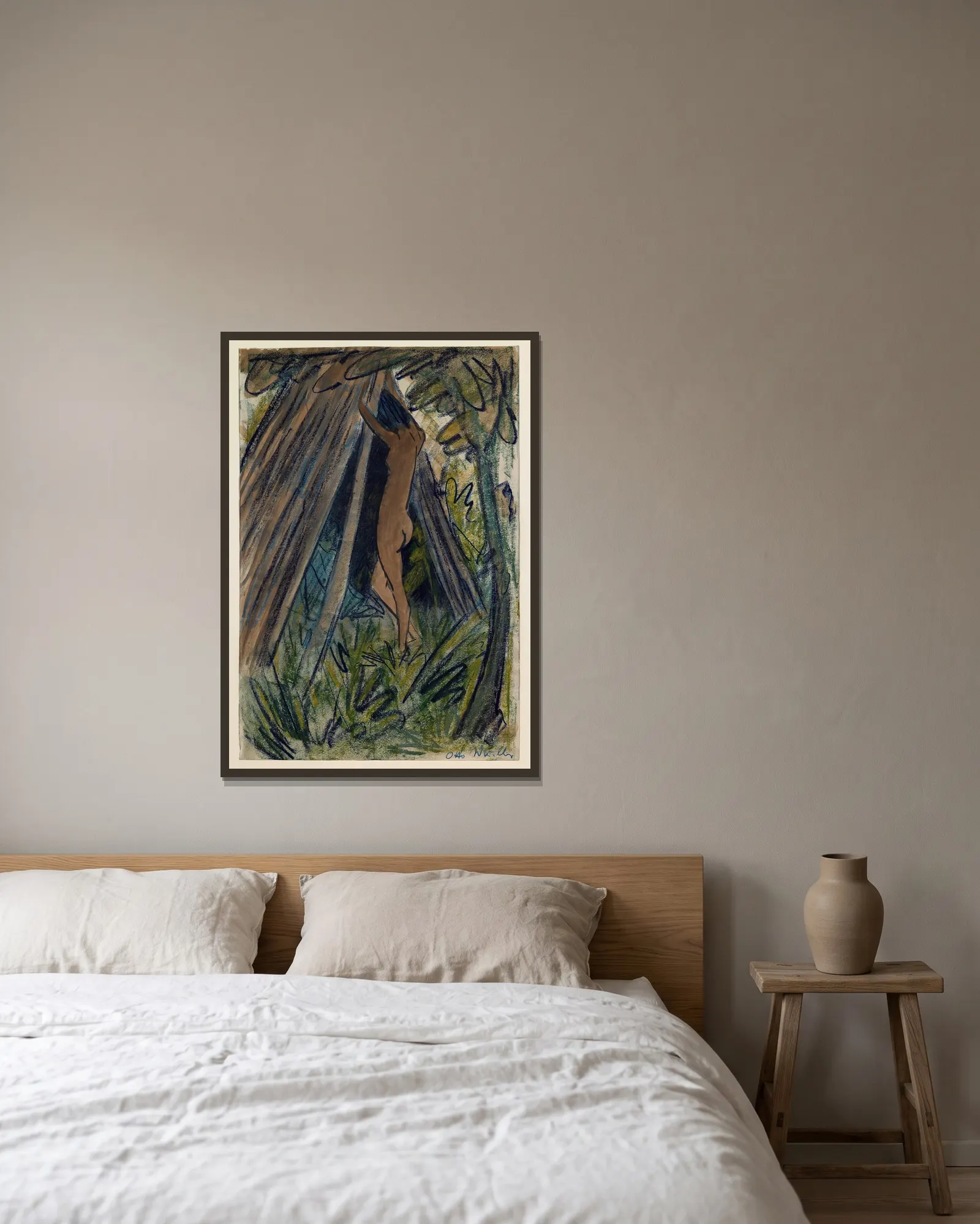 Nude Before a Tent av Otto Mueller inramad på en vägg
