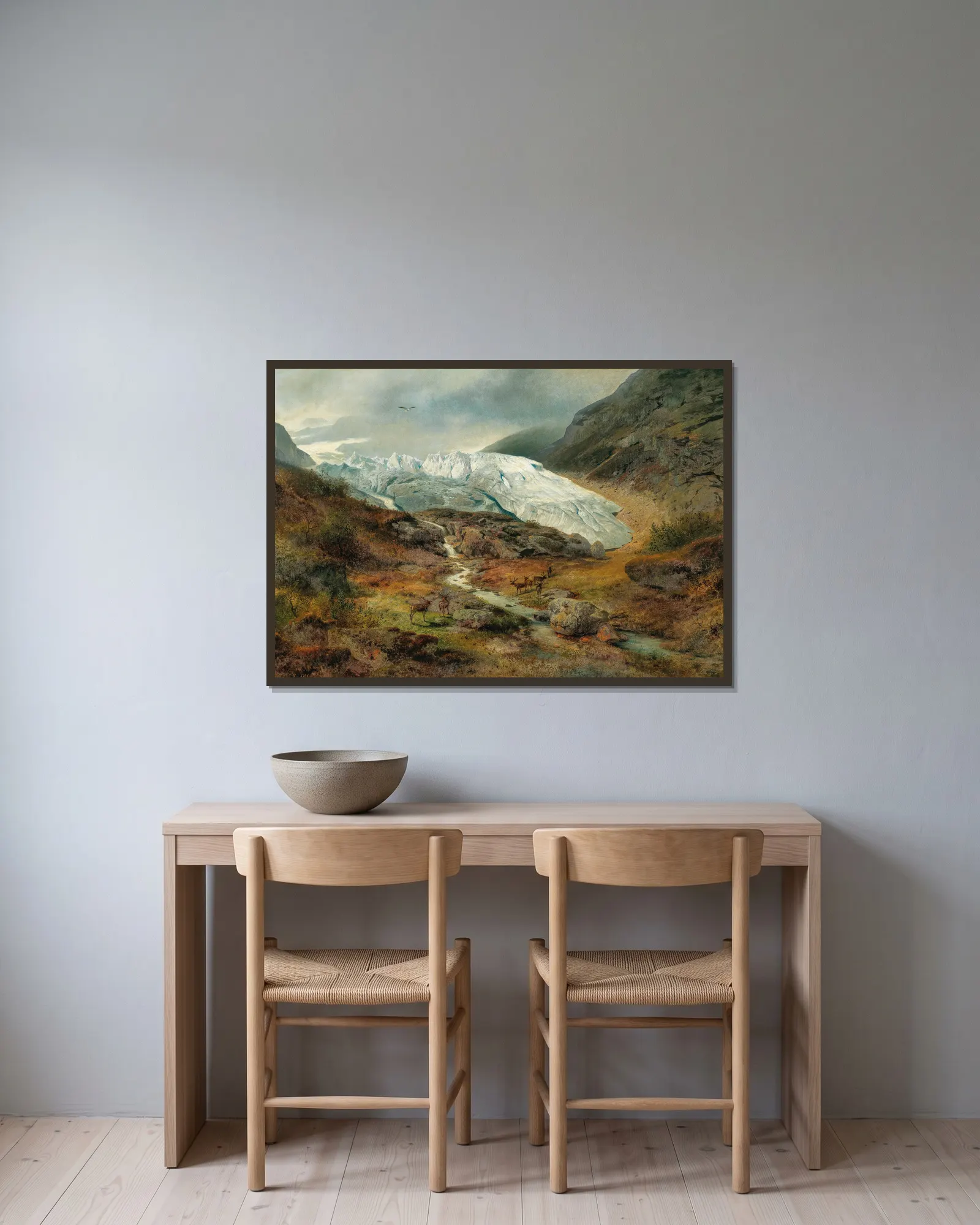 Gletscherlandschaft av Hermann Ottomar Herzog inramad på en vägg