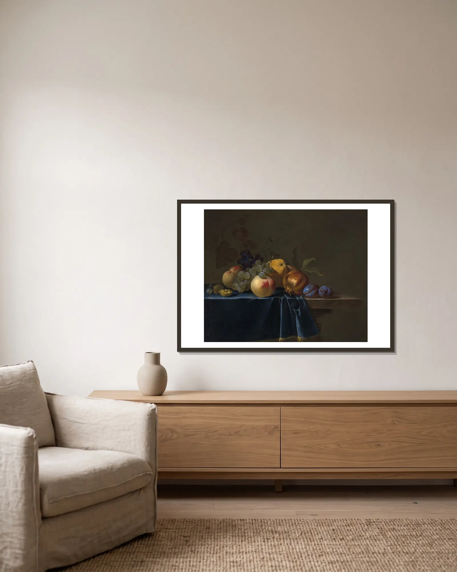 Peaches, grapes, pomegranate and plums on an entablature av Willem van Aelst inramad på en vägg
