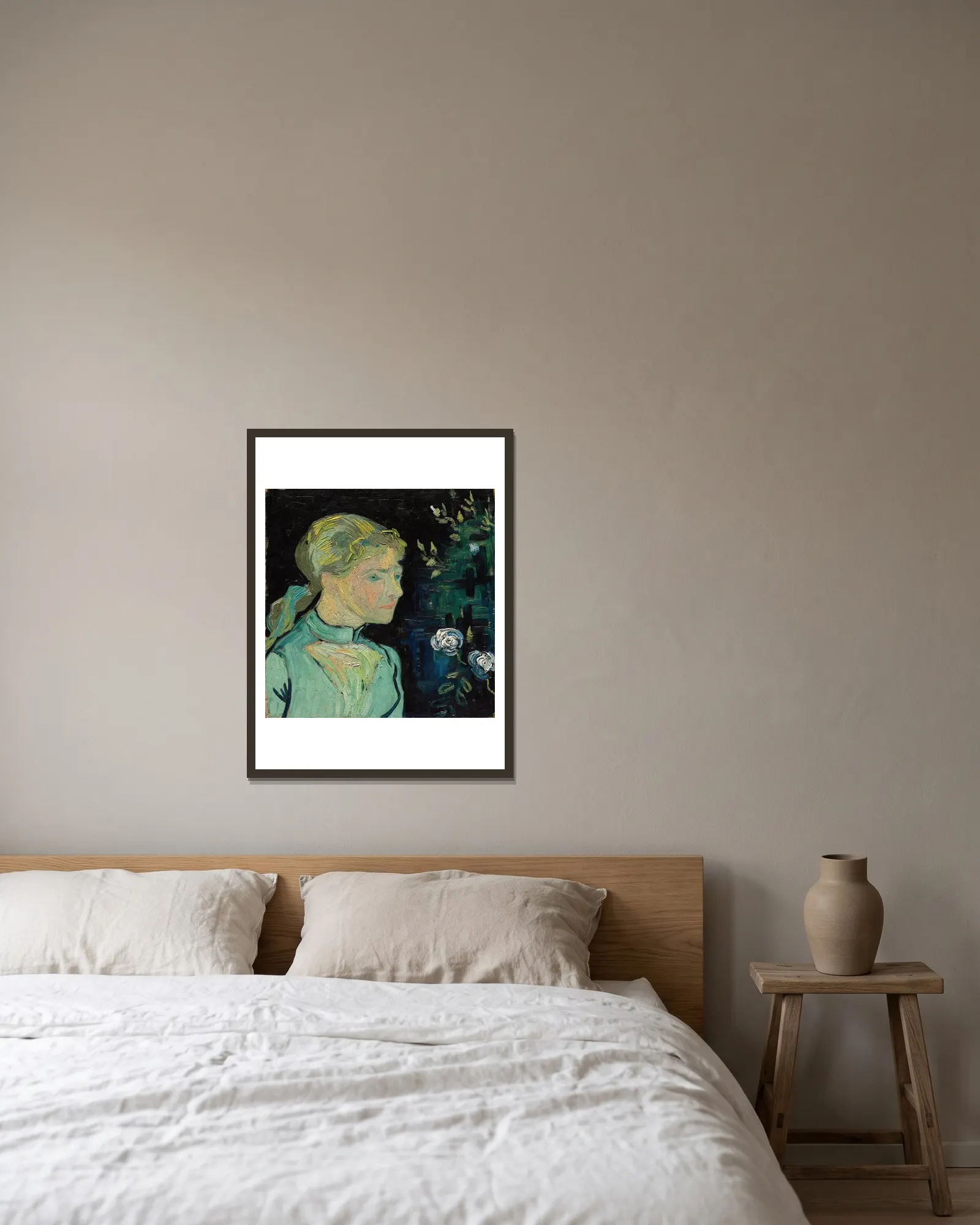 Adeline Ravoux av Vincent van Gogh inramad på en vägg