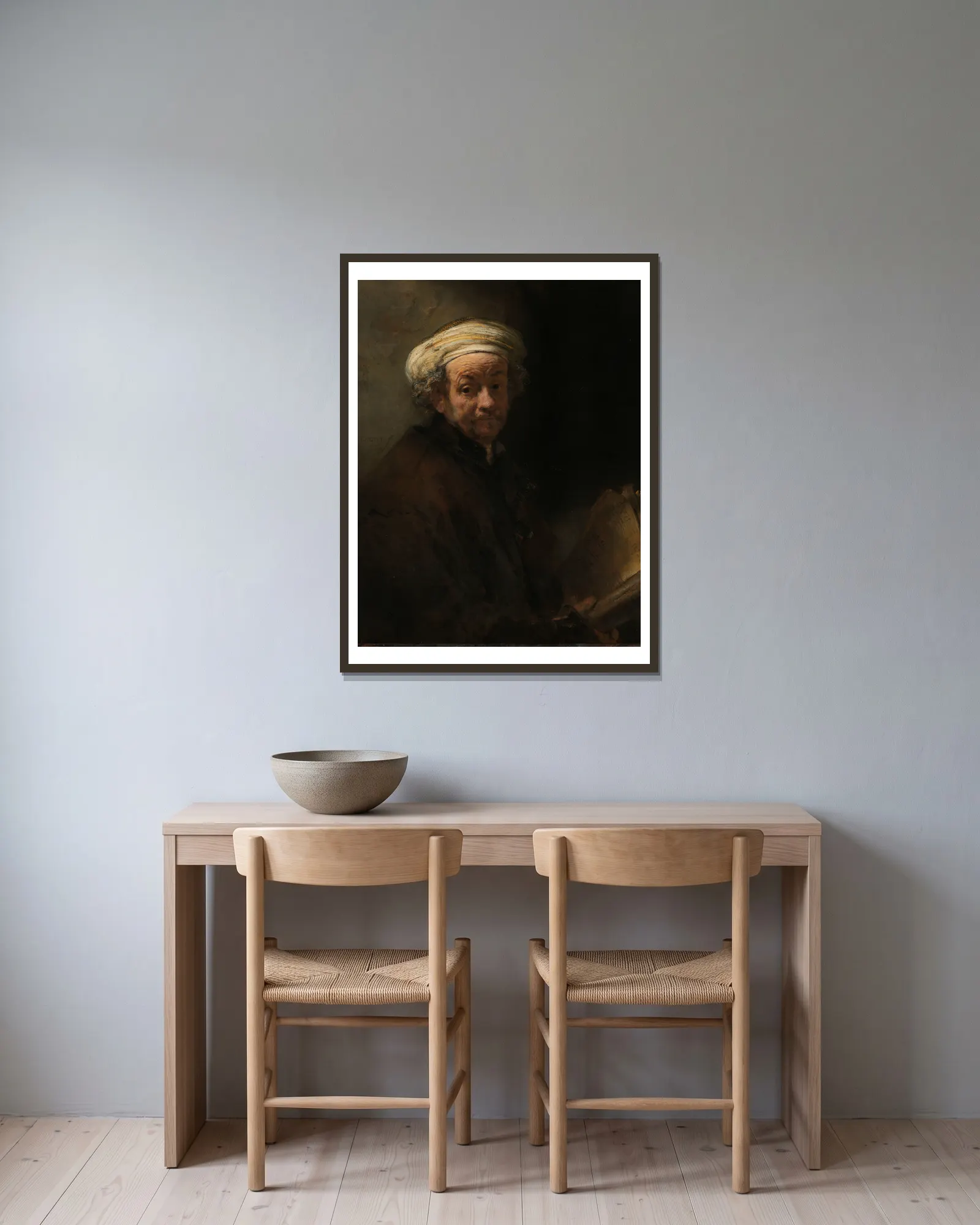 Self-portrait as the Apostle Paul av Rembrandt van Rijn inramad på en vägg