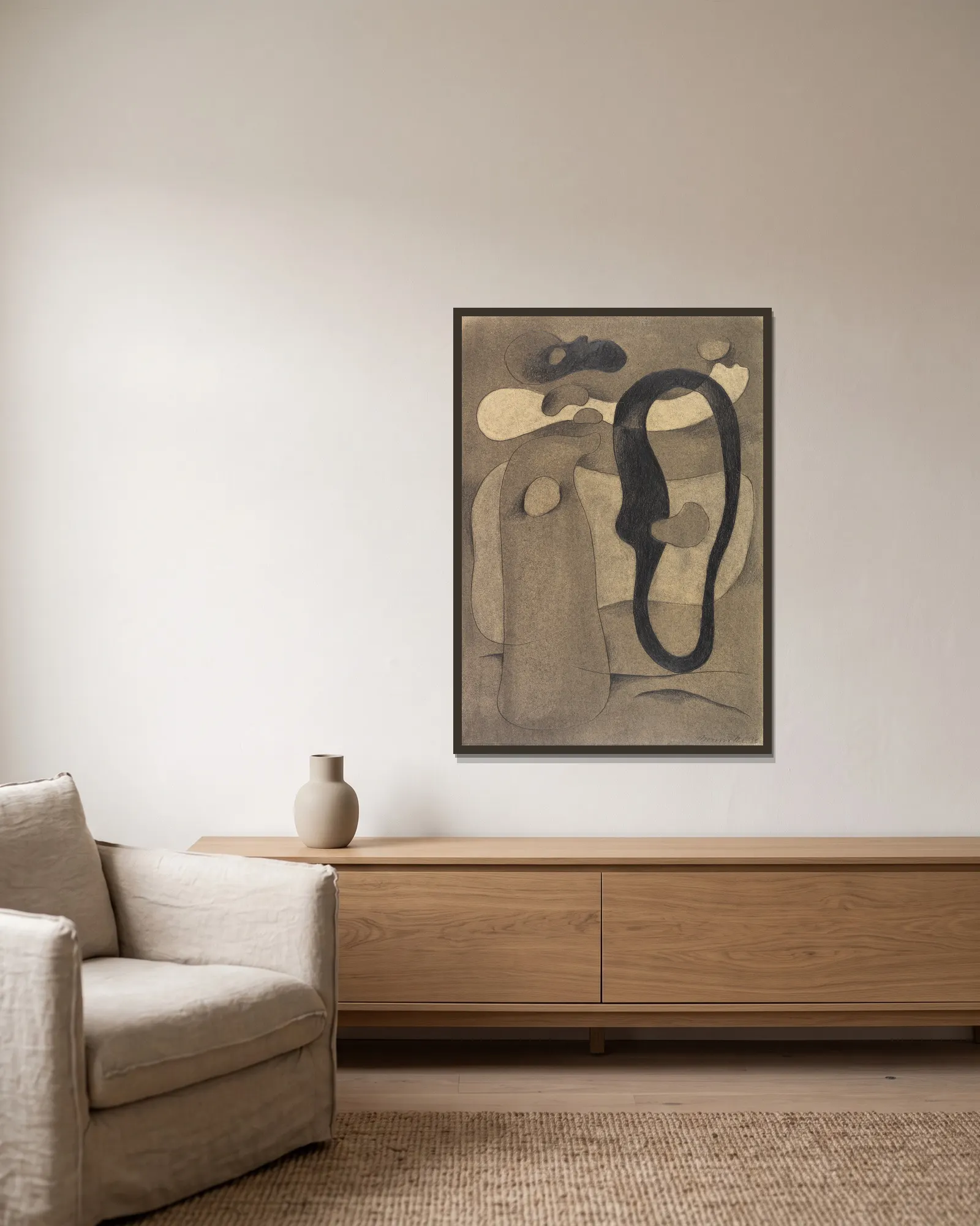 Figur mit dunkler Form av Willi Baumeister inramad på en vägg
